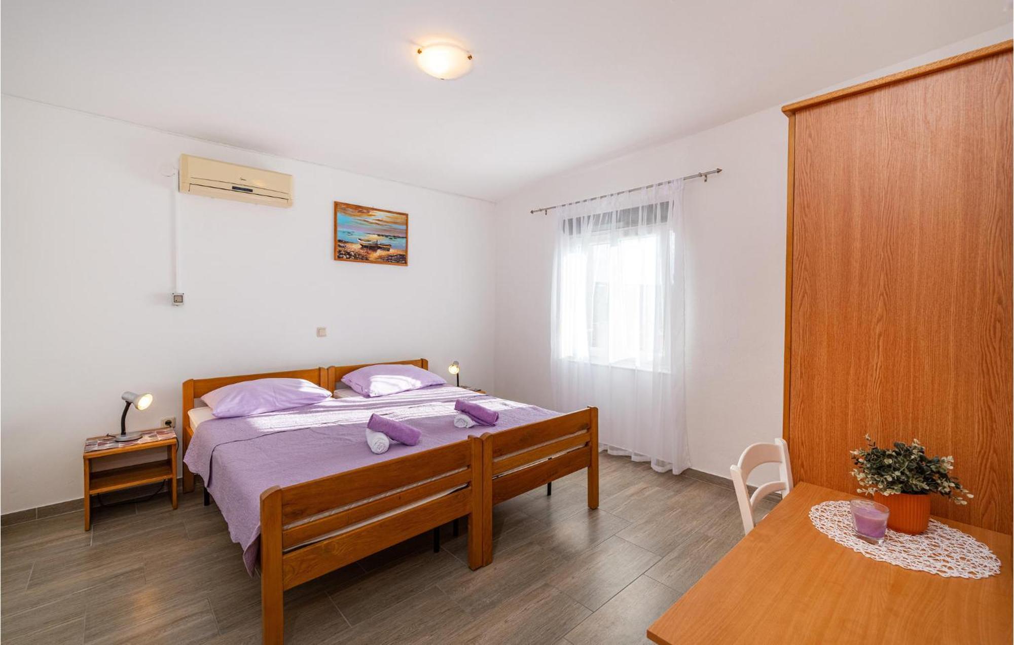 Beautiful Home In Rovanjska With Wifi Exterior photo