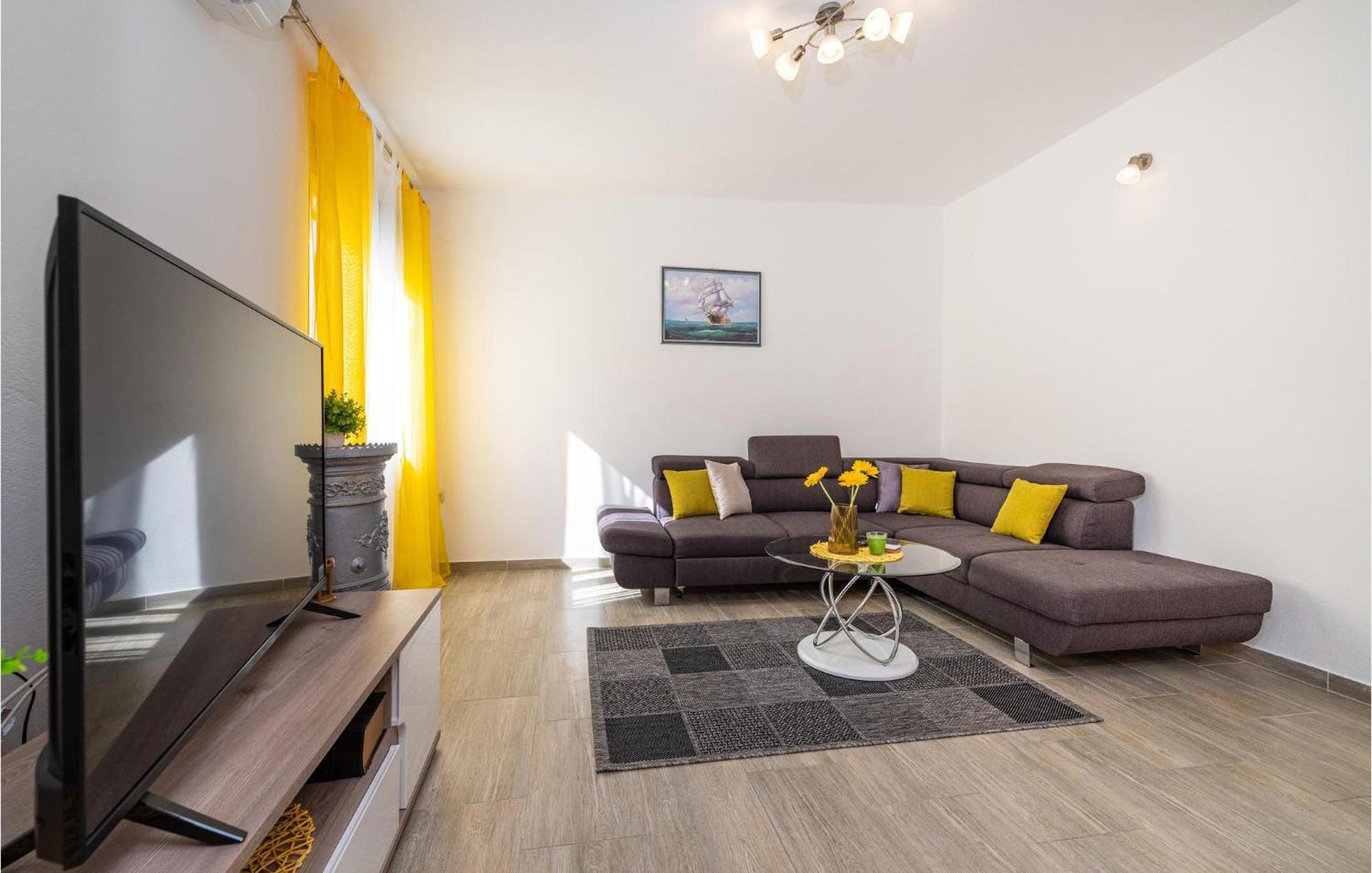 Beautiful Home In Rovanjska With Wifi Exterior photo