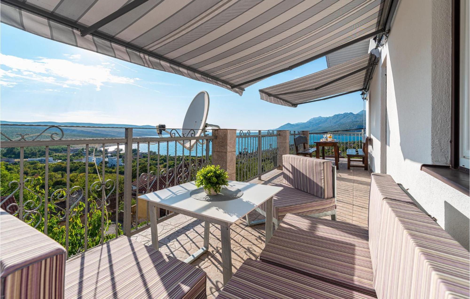 Beautiful Home In Rovanjska With Wifi Exterior photo